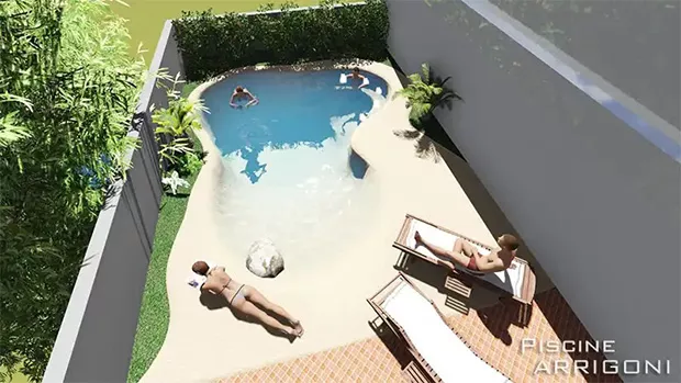 Piscina stile laghetto nel piccolo giardino di casa
